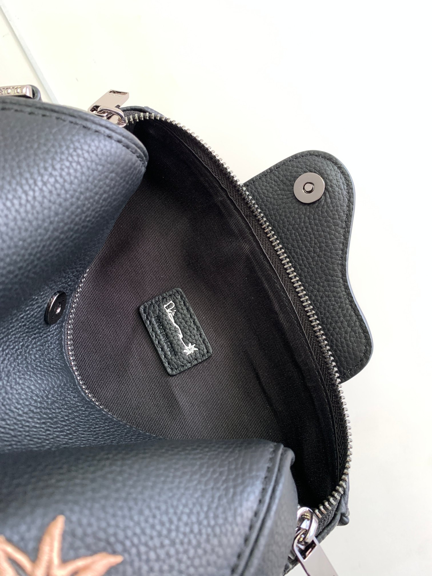 D*or lingot toiletry bag grained leather black black oblique mirage technical fabric 8.5 x 5 x 4 inches