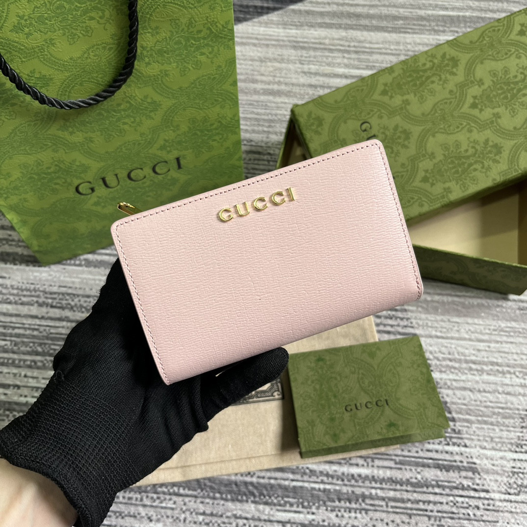 G*u*i script zip-around wallet pink 14 x 18.5 x 3cm