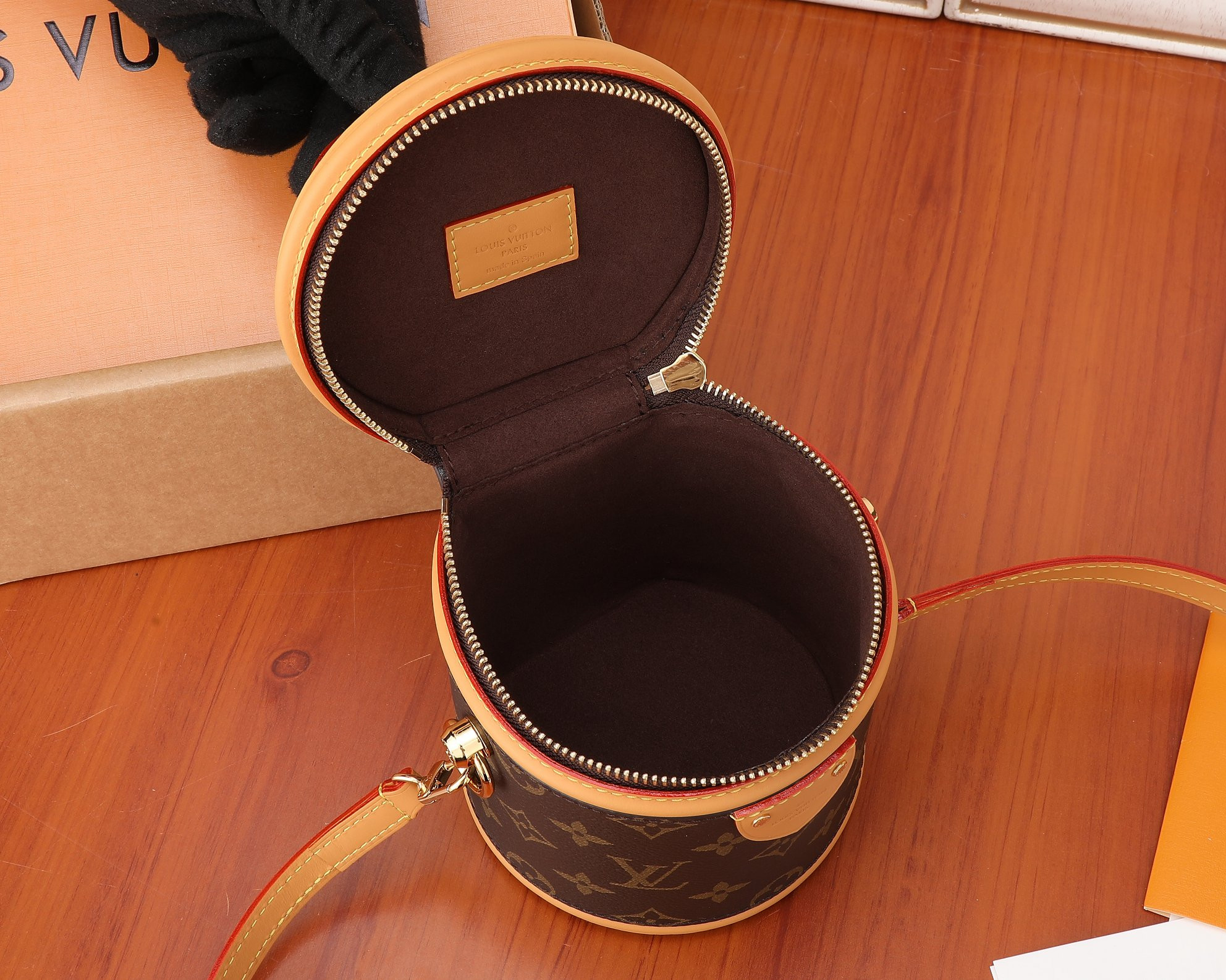 l0*is V*t0n lv m82952 nano cannes 14.5x14x12 cm