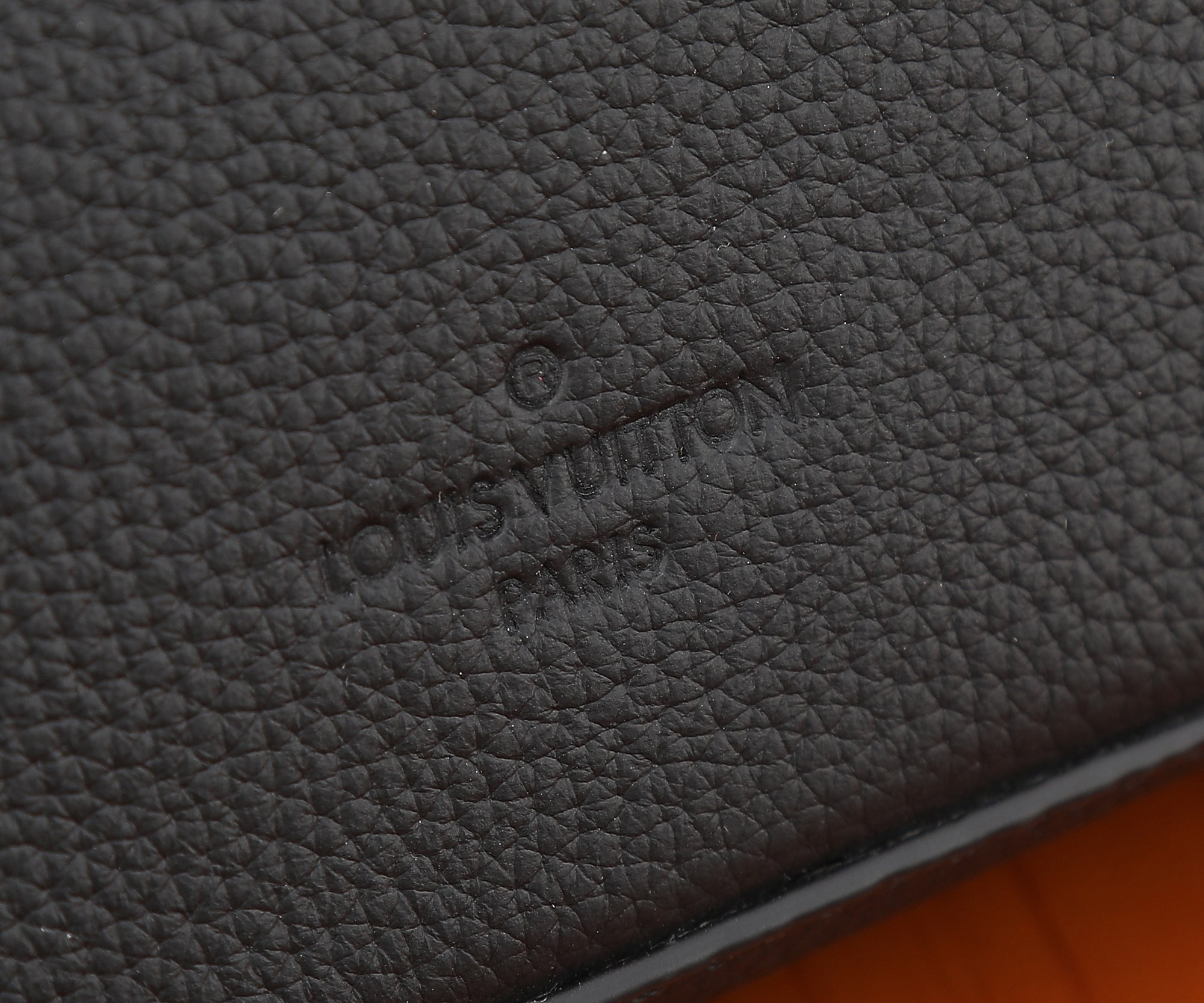 LV M23778 Pilot Briefcase 39 x 29 x 6 cm