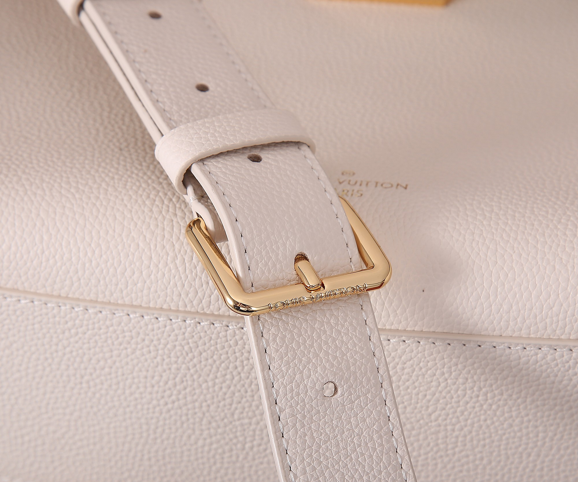LV M23637 Lock & Go 9.6 x 7.5 x 4.1 inches