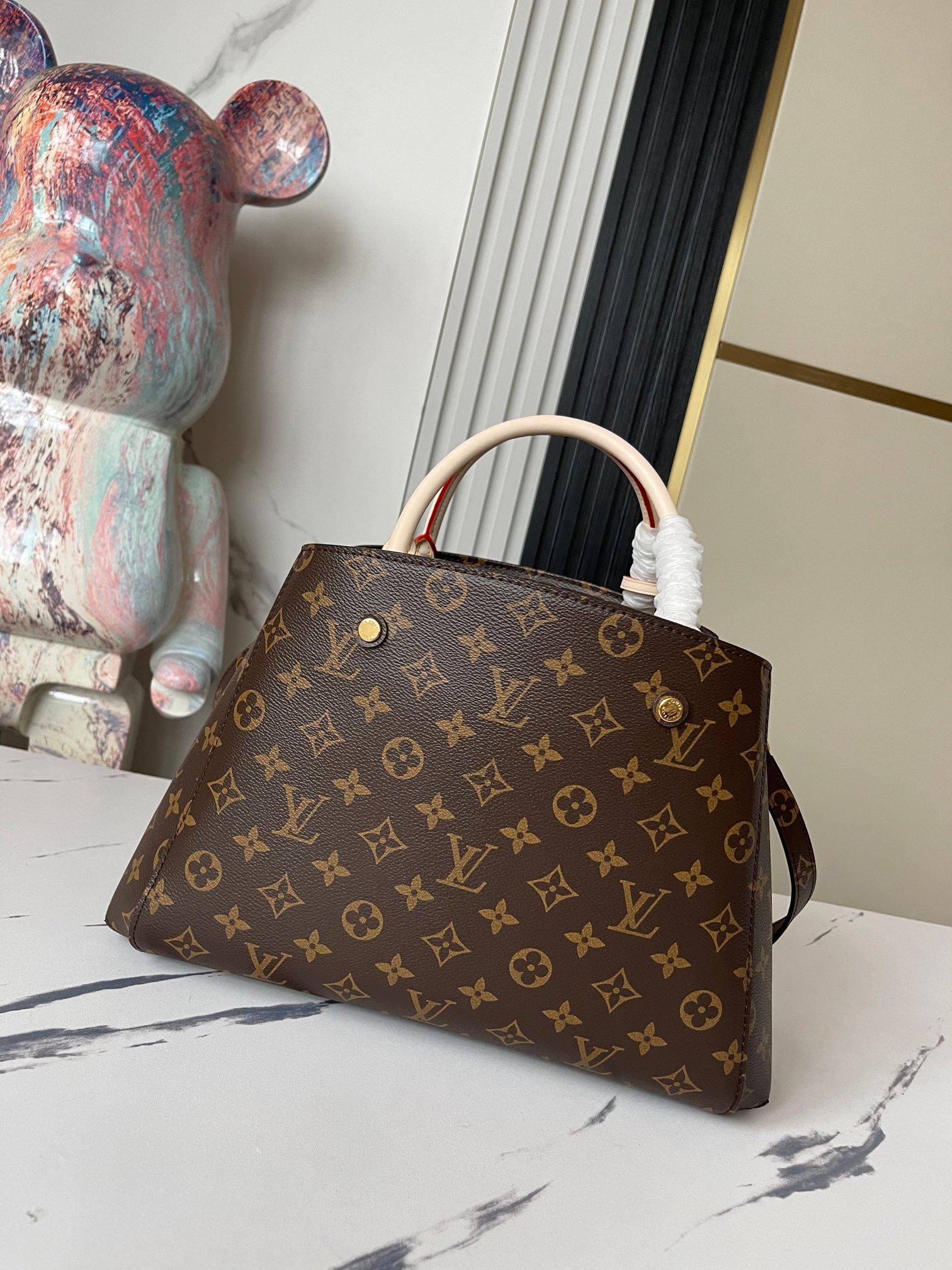 LV M41056 MONTAIGNE BB 29 x 20 x 13 cm