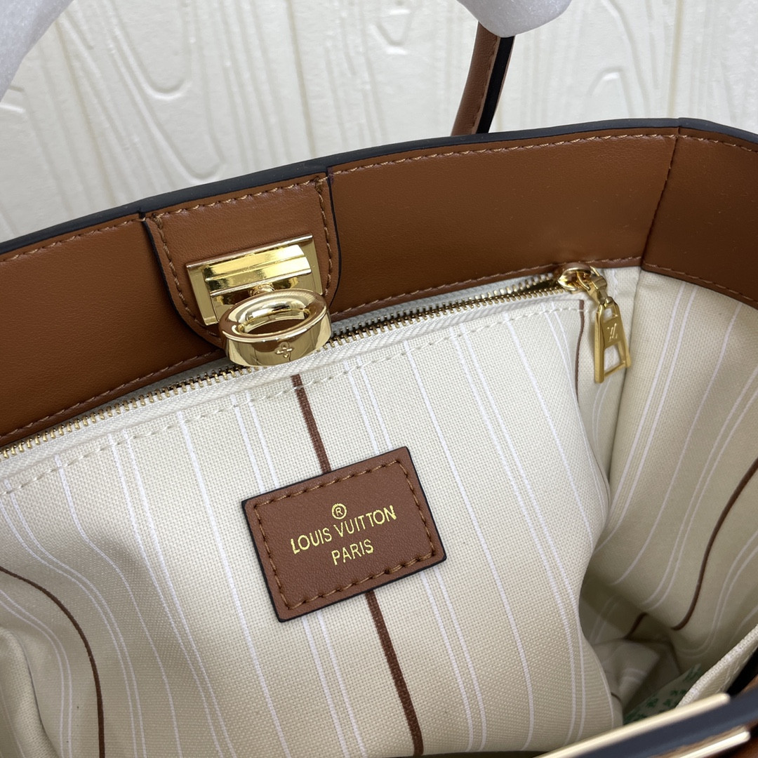 LV ON MY SIDE PM M59905 25 x 20 x 12 CM