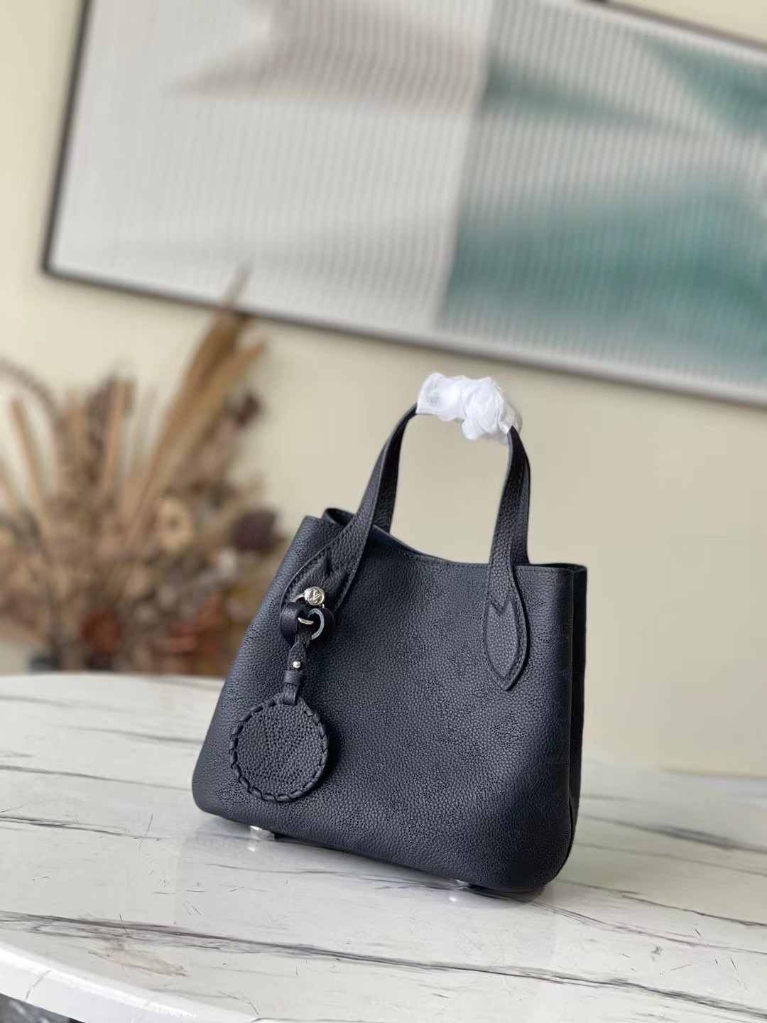 LV Blossom M21848 20.0 x 20.0 x 12.5 CM