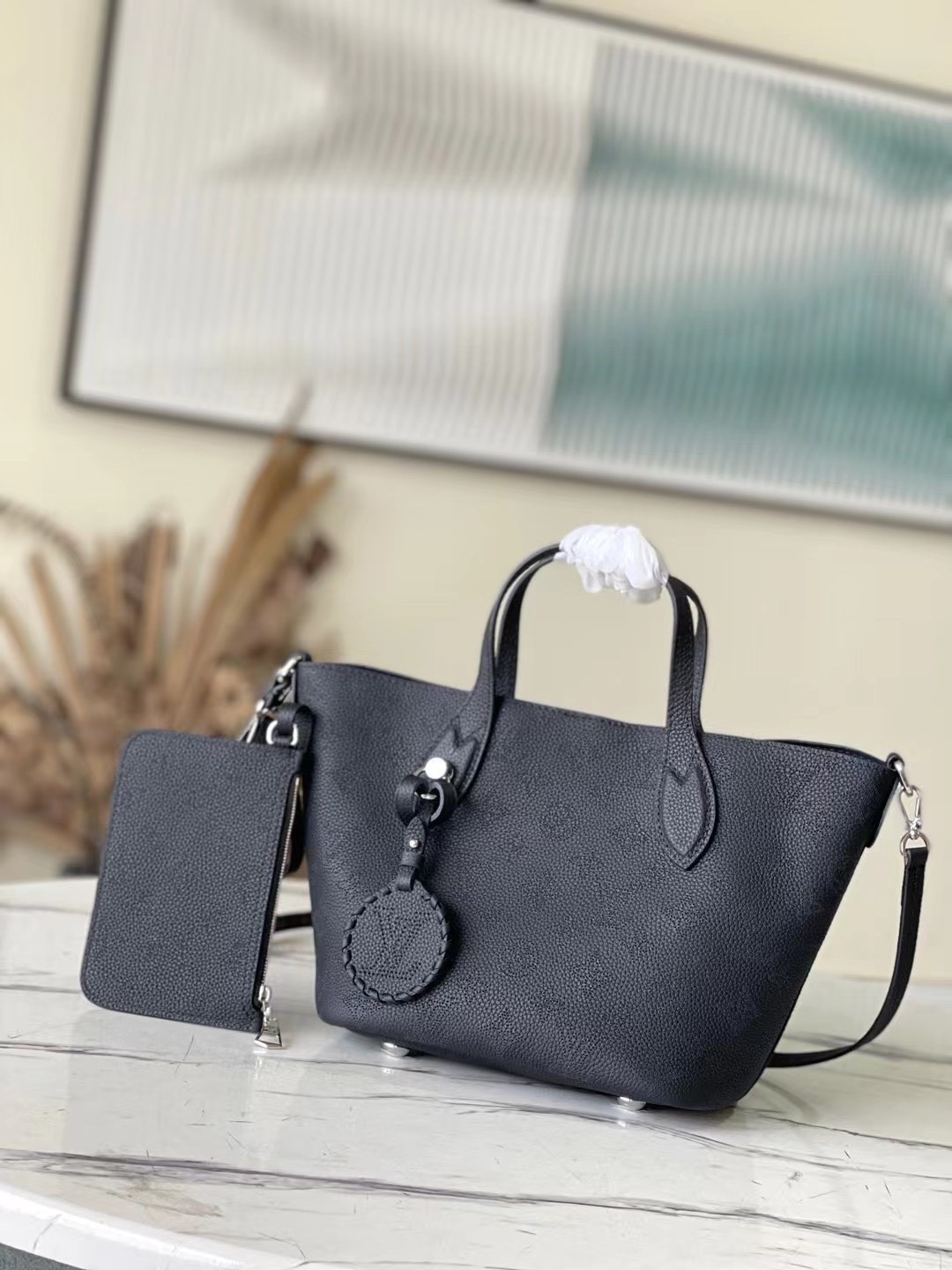 LV Blossom M21848 20.0 x 20.0 x 12.5 CM