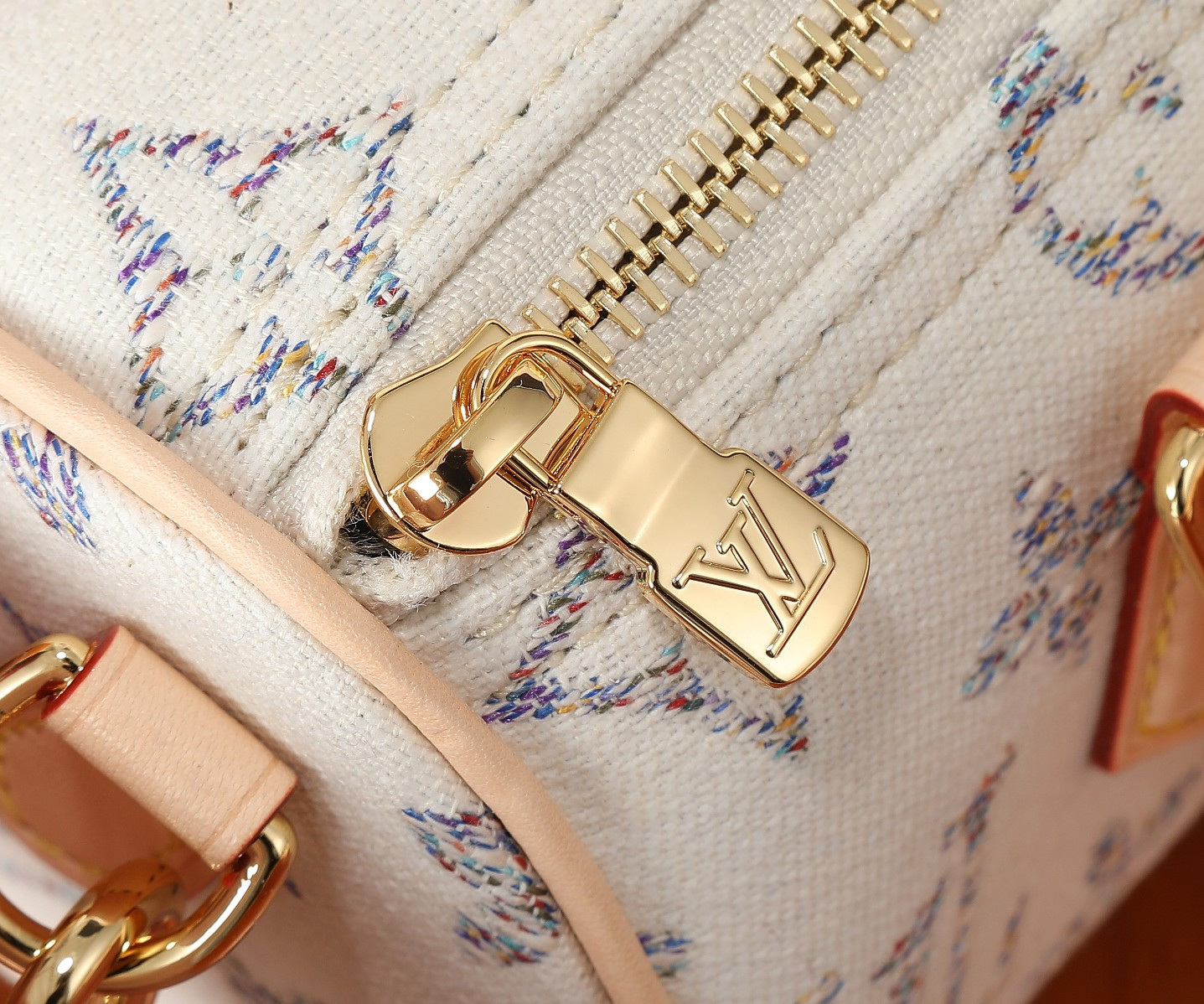 LV Speedy Bandoulière 20 M24709 8.1 x 5.3 x 4.7 inches
