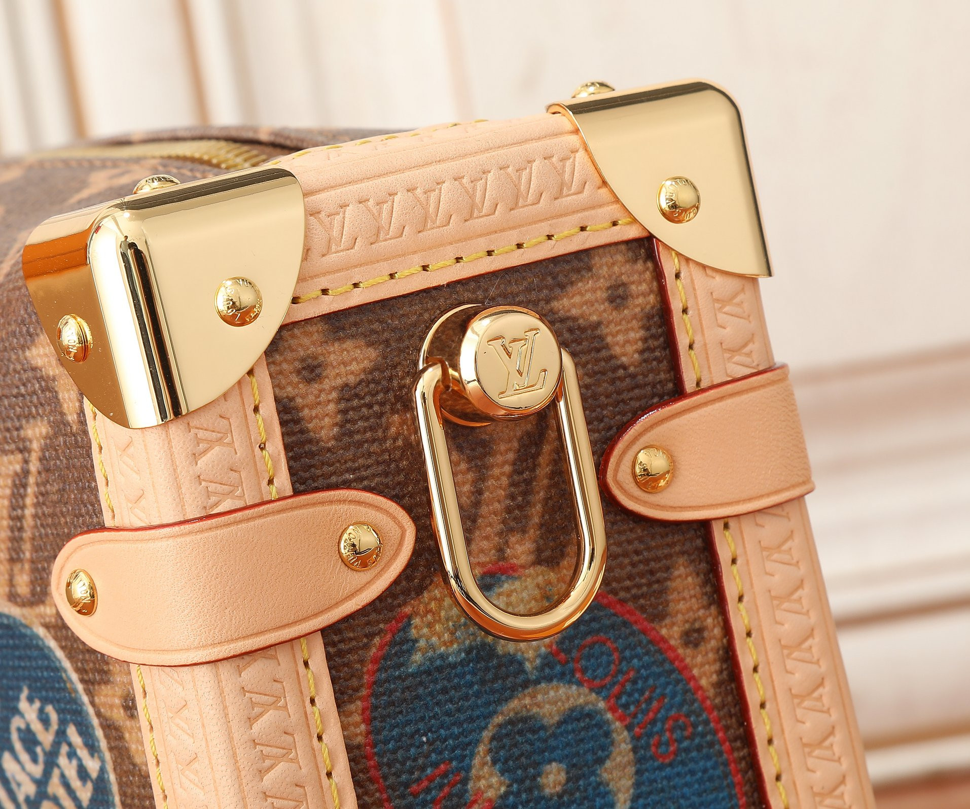 LV  Side Trunk MM M47085 8.3 x 5.5 x 2.4 inches