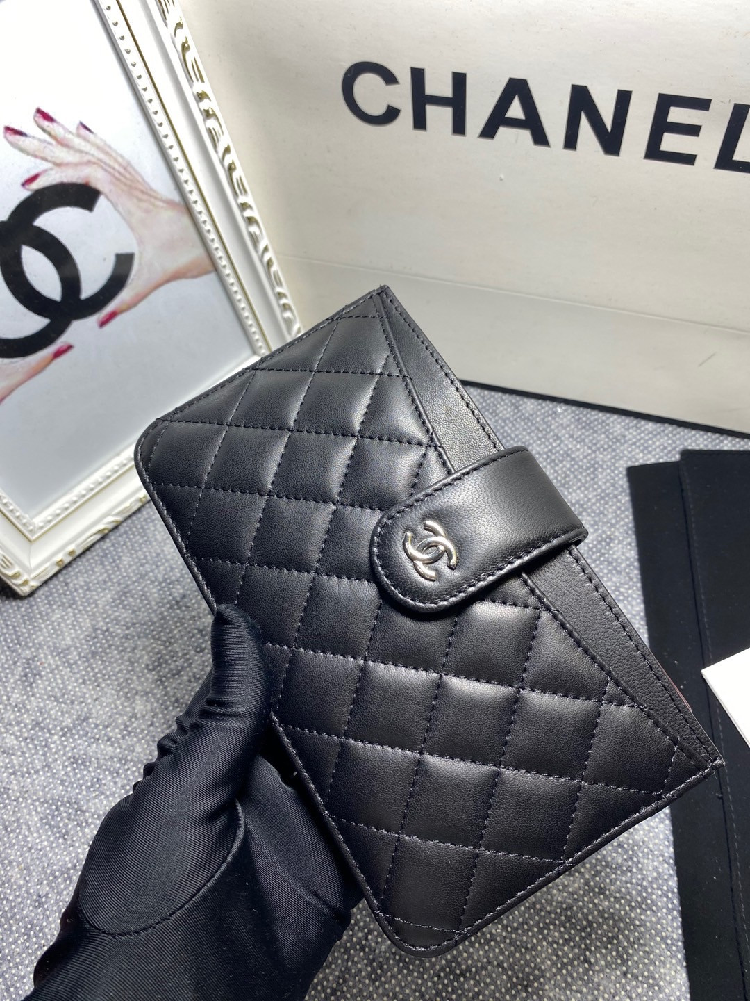 Ch*el card holder 15-10cm