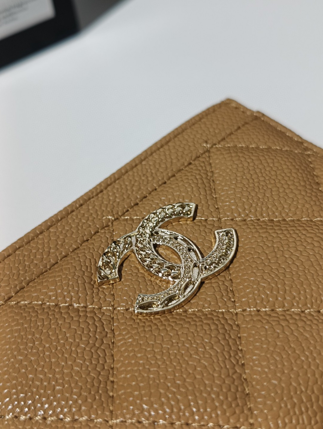 Ch*el card holder 10cm