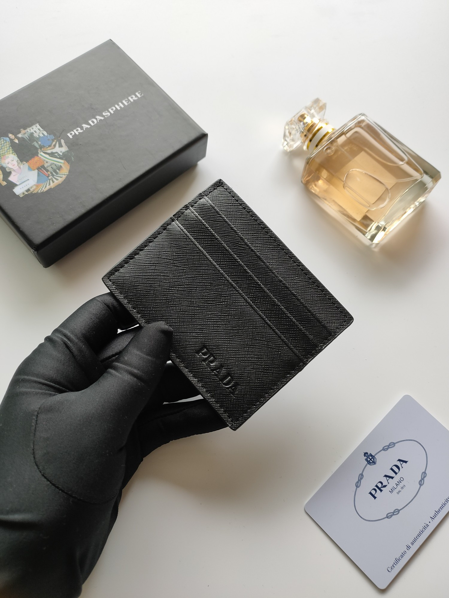 Pra*a card holder 8-10cm