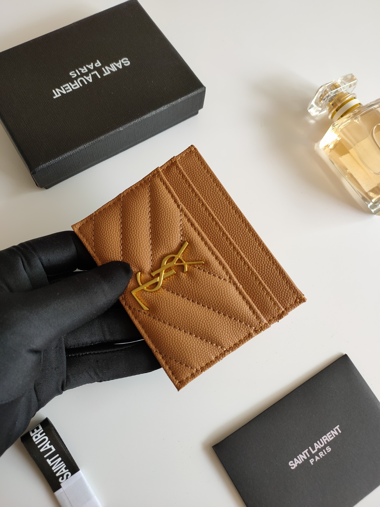 Y*L card holder 10.5×7.5×0.5cm