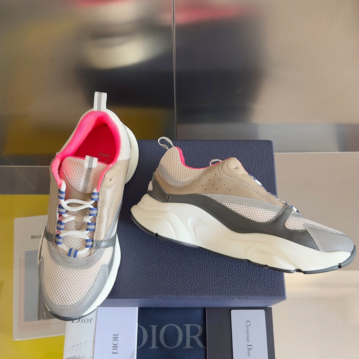 ua D*or b22 sneaker