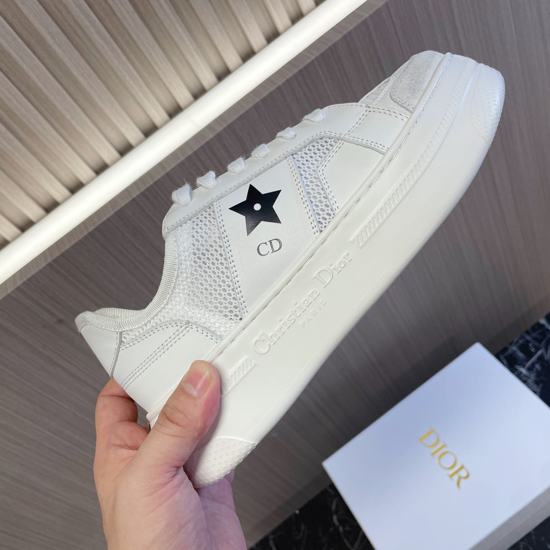 ua D*or star platform sneaker