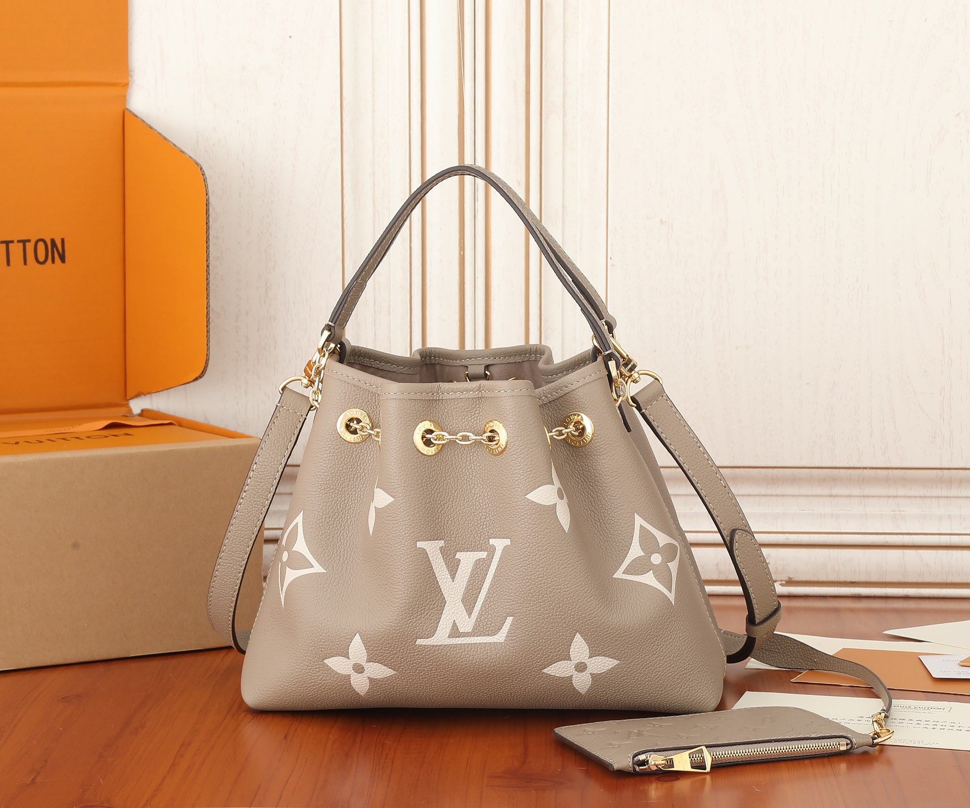 LV  Summer Bundle M25452 28x20x11.5CM