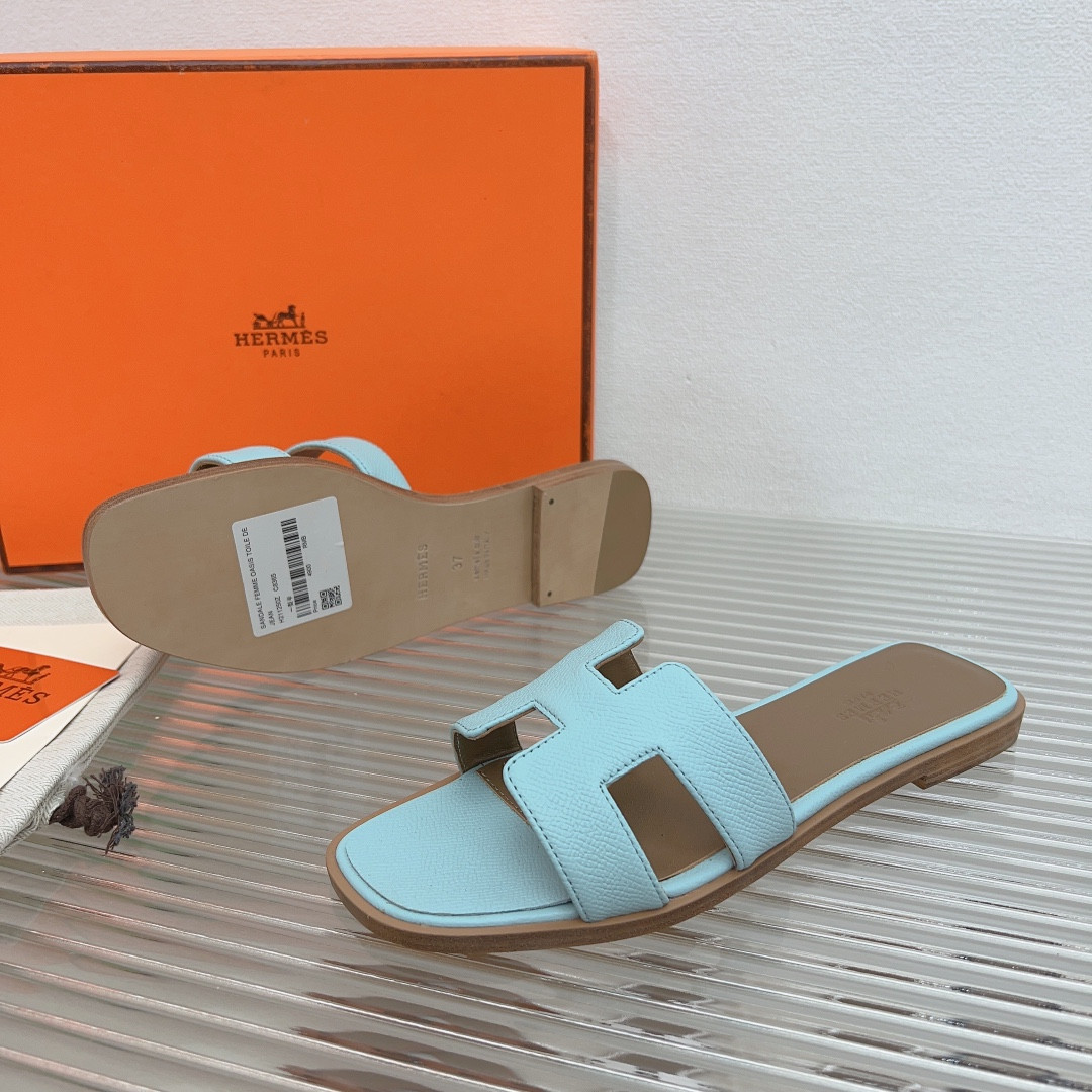 ua H**mes oran sandal