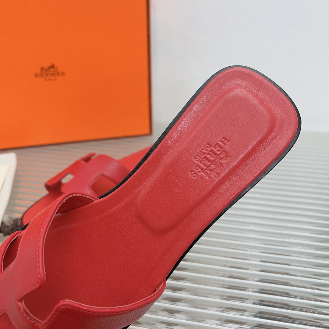 ua H**mes oran sandal