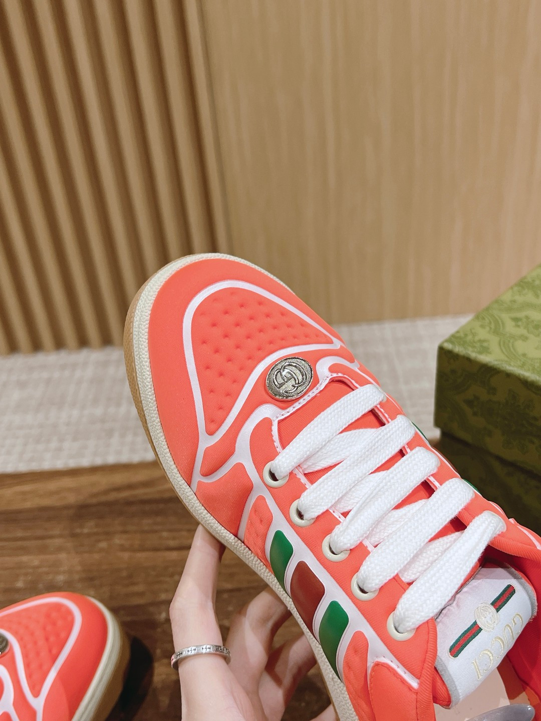 ua G*u*i screener sneaker with web