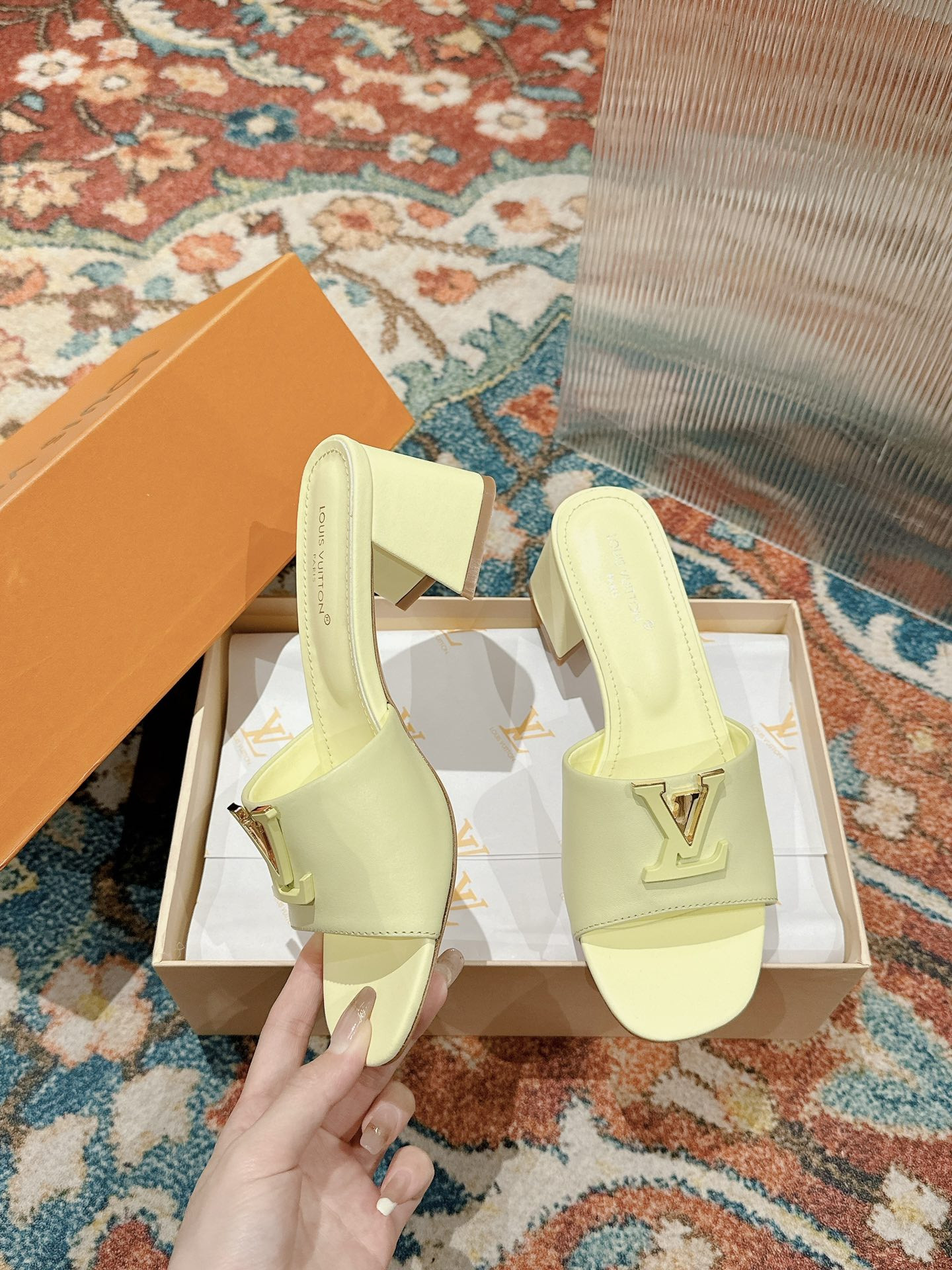 UA LV Capri Mule