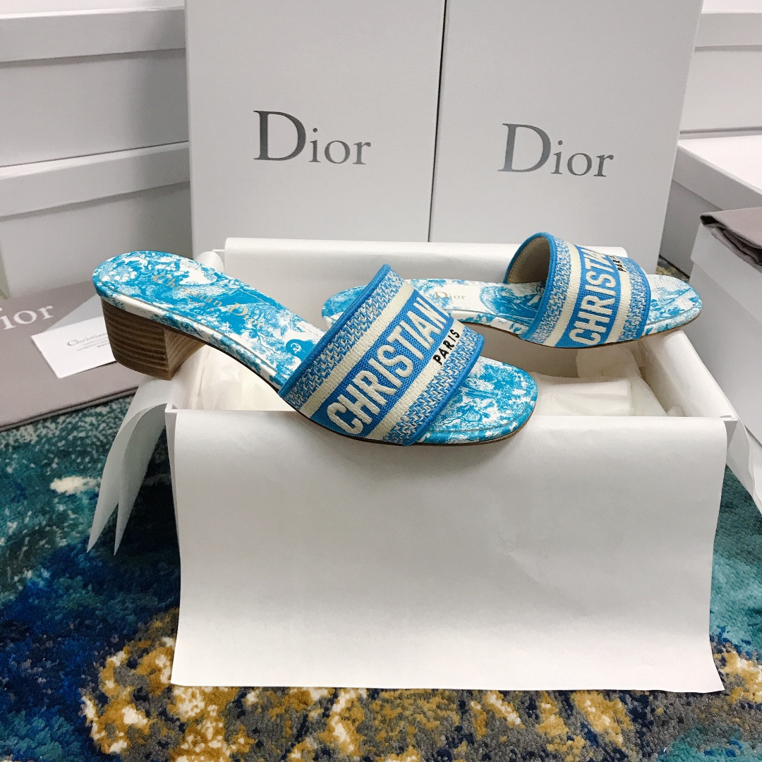 ua D*or dway heeled slide