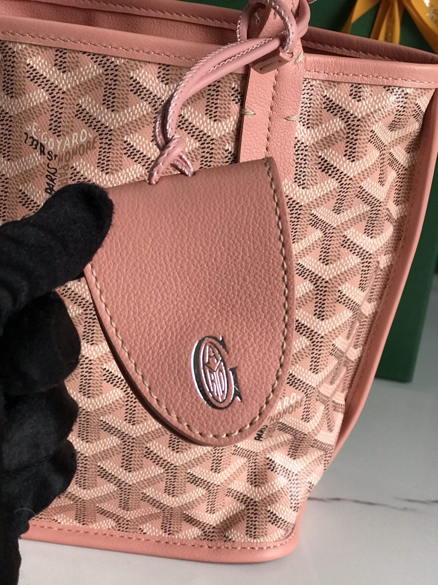 Go*ard anjou mini bag 20 cm x 10 cm x 20 cm
