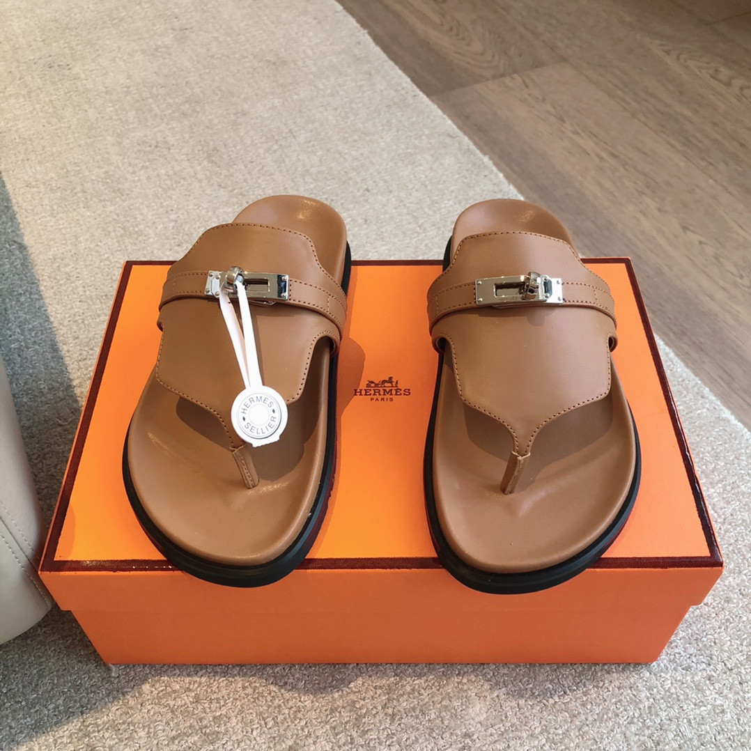ua H**mes empire sandal