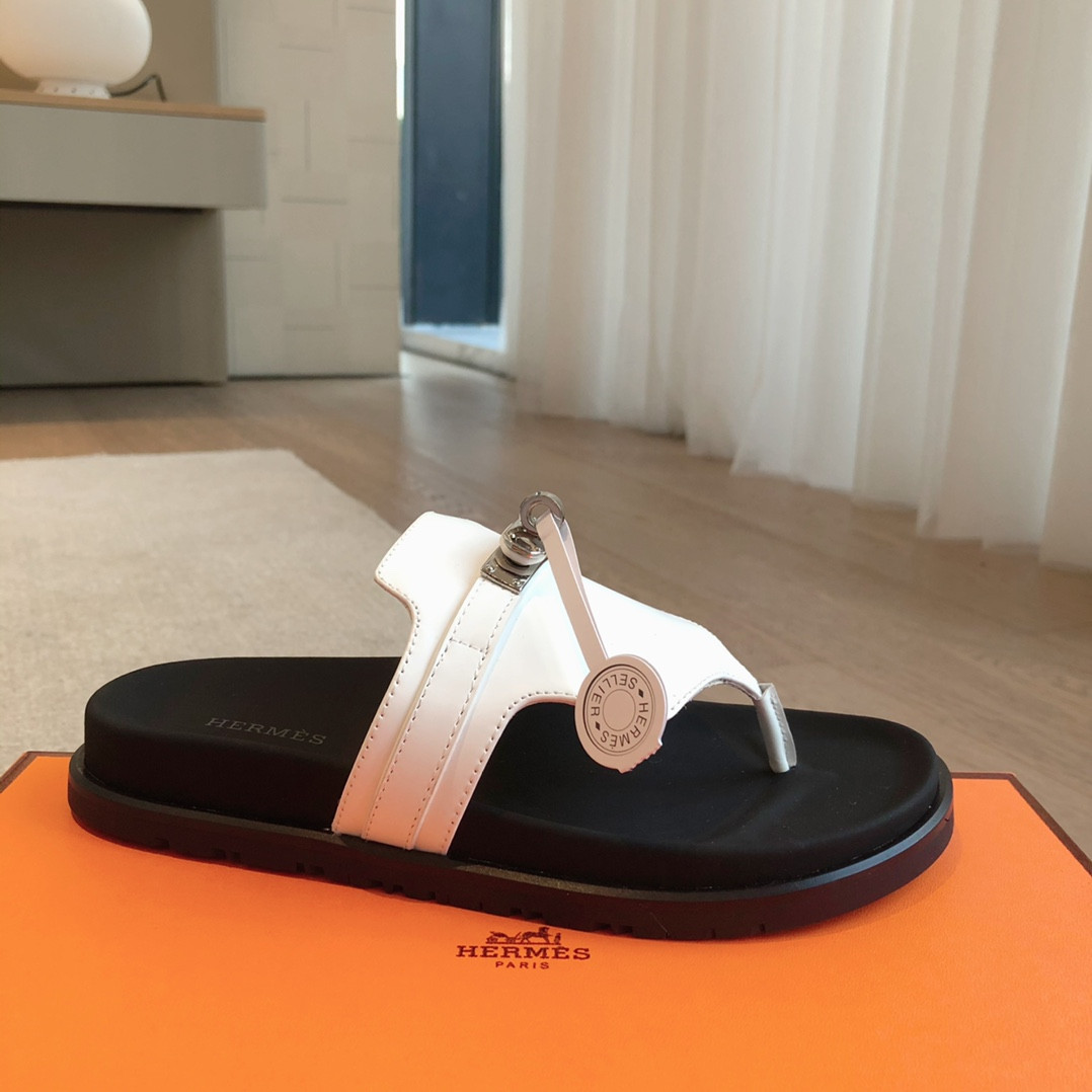 ua H**mes empire sandal