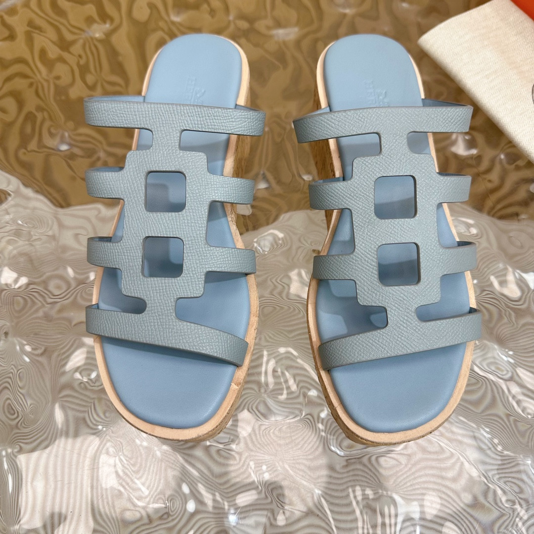 ua H**mes isabella 30 sandal