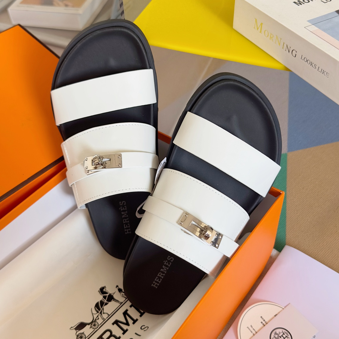 ua H**mes jackson sandal