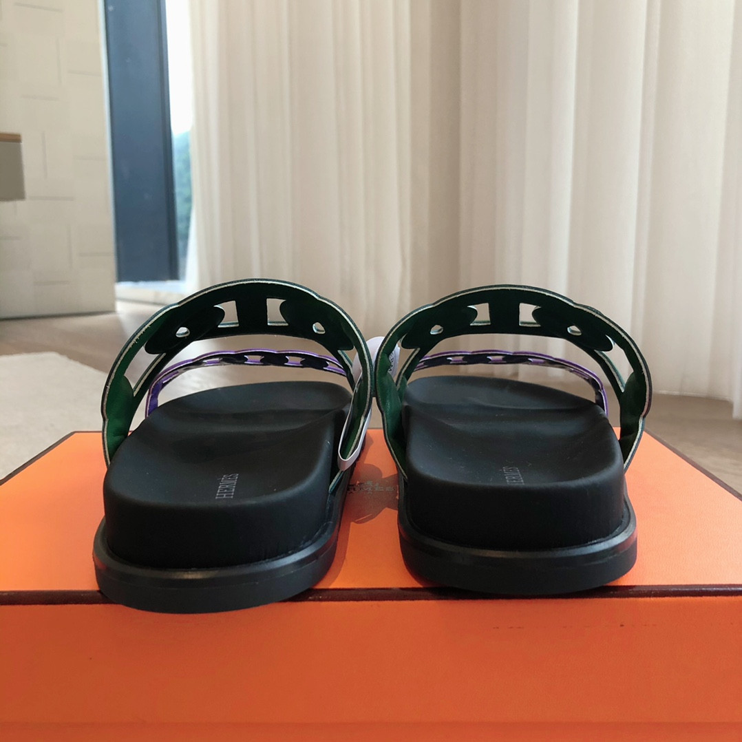 ua H**mes extra sandal