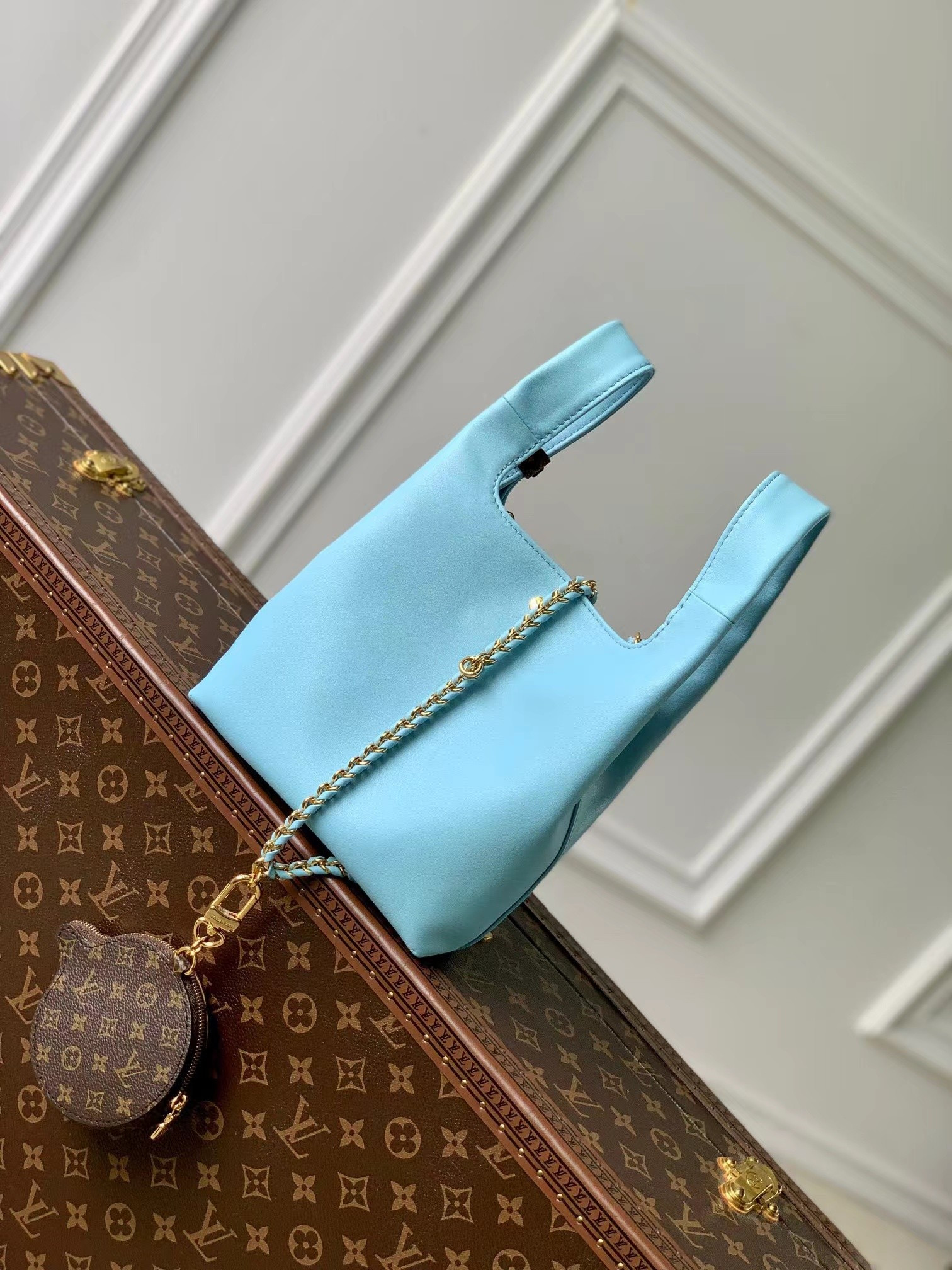 LV Atlantis BB M11387 17x17x7CM