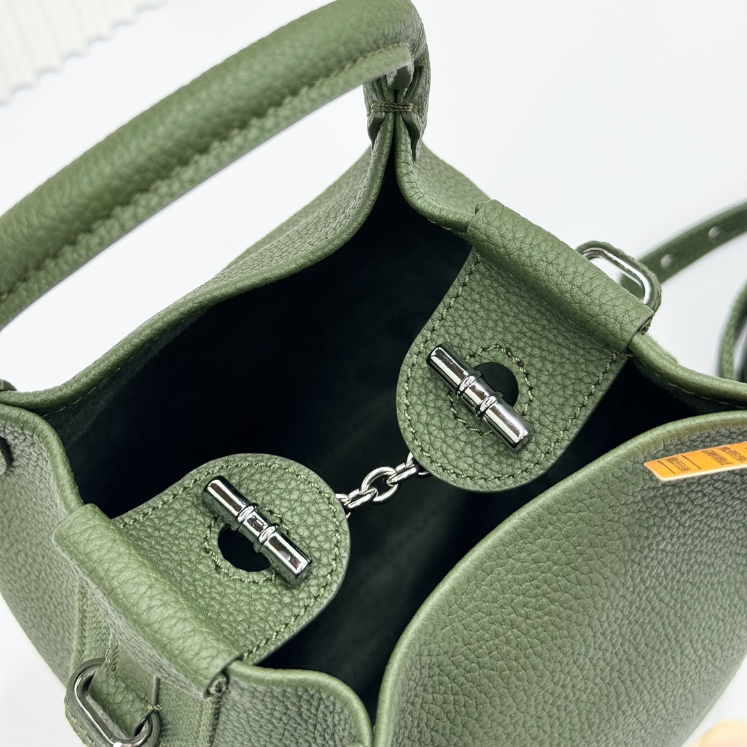 L**o p*ana micro bale bag grained calfskin 23 x 16 x 14 cm