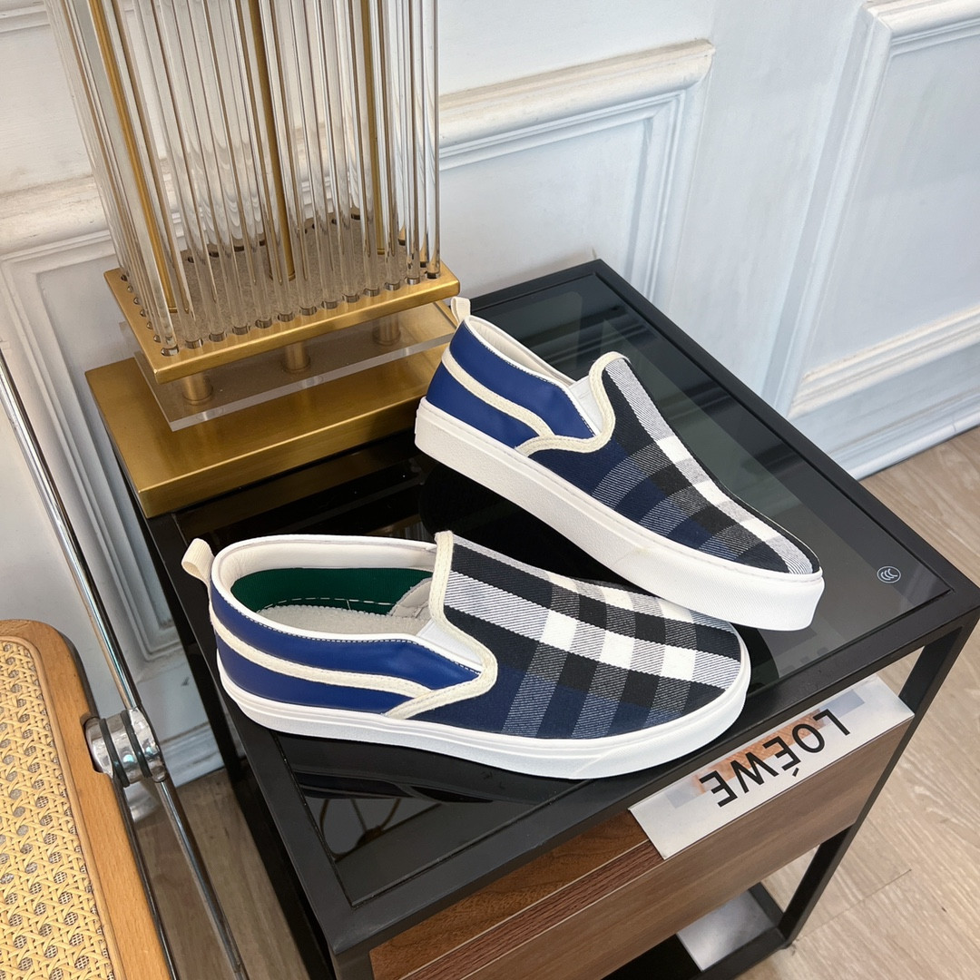 ua B**rry slip on sneakers