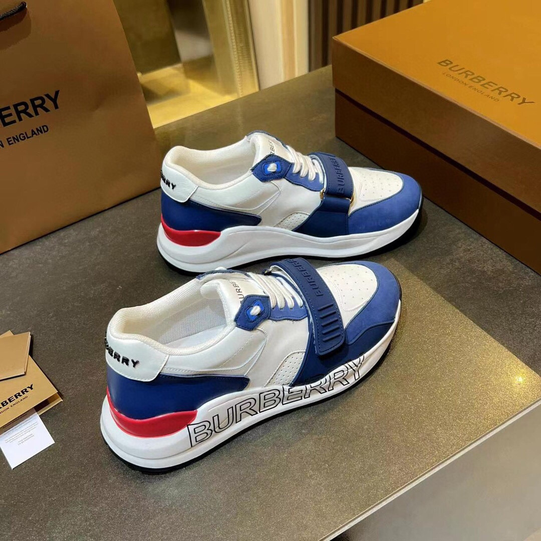 ua B**rry sneakers