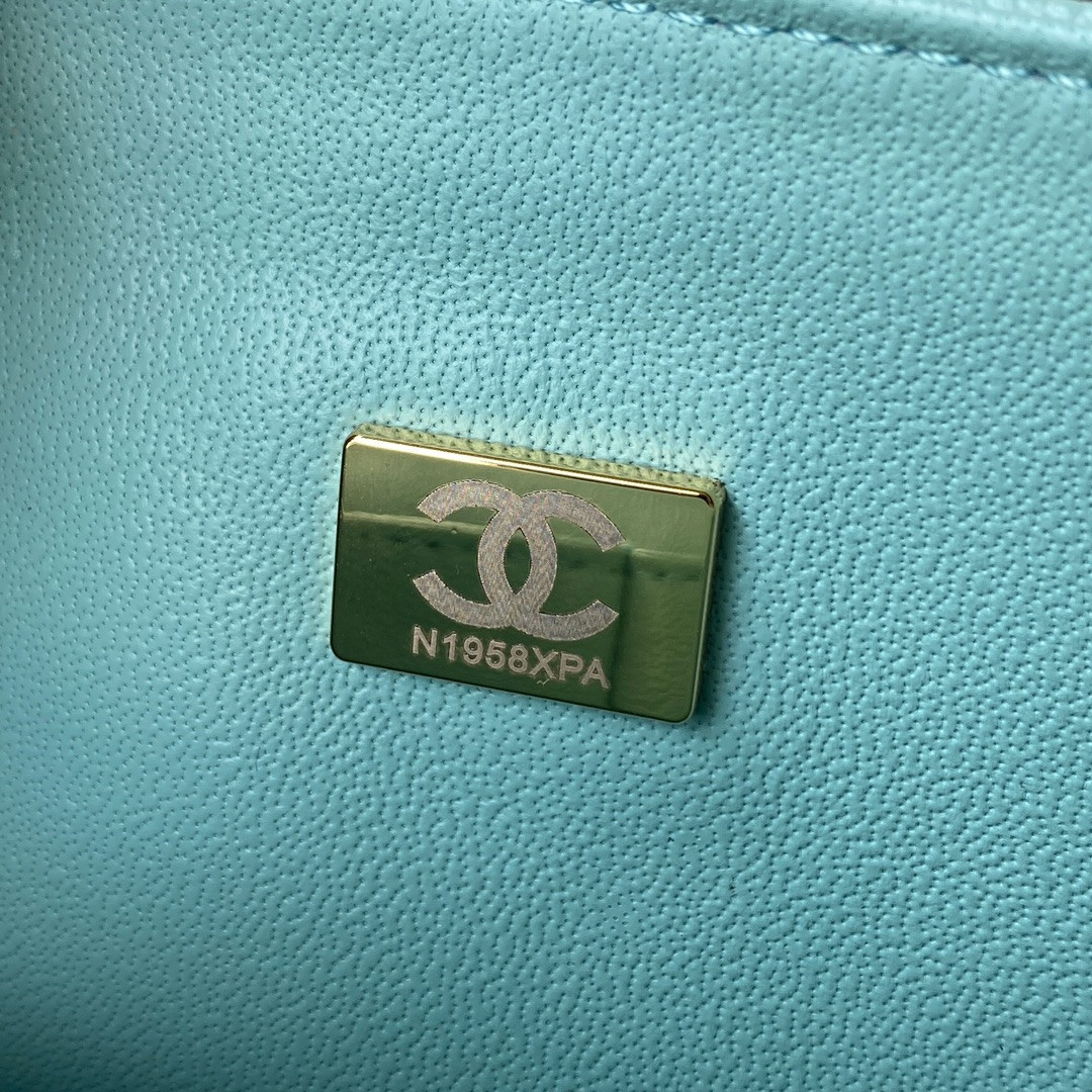 Ch*el classic flap bag 15.5×25.5×6.5cm