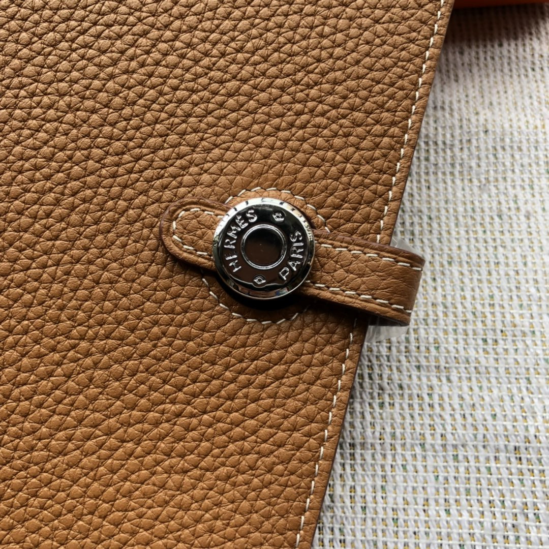 H**mes dogon duo wallet