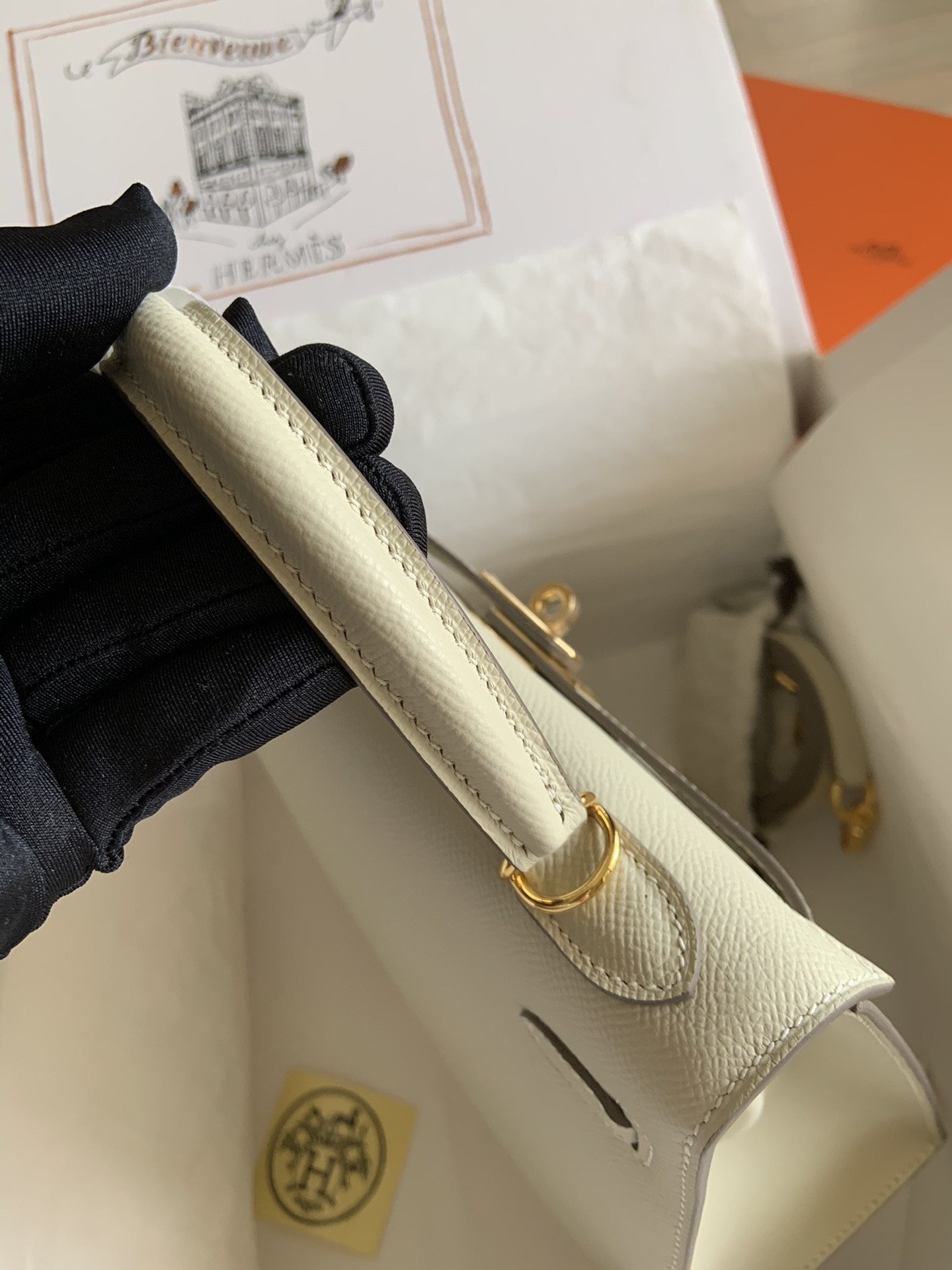 H**mes kelly gold-tone hardware 25 28