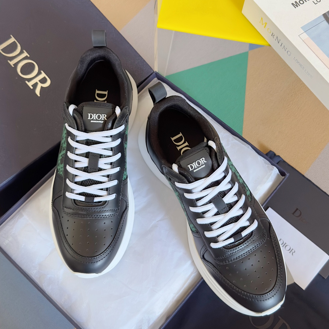 ua D*or b25 runner sneaker