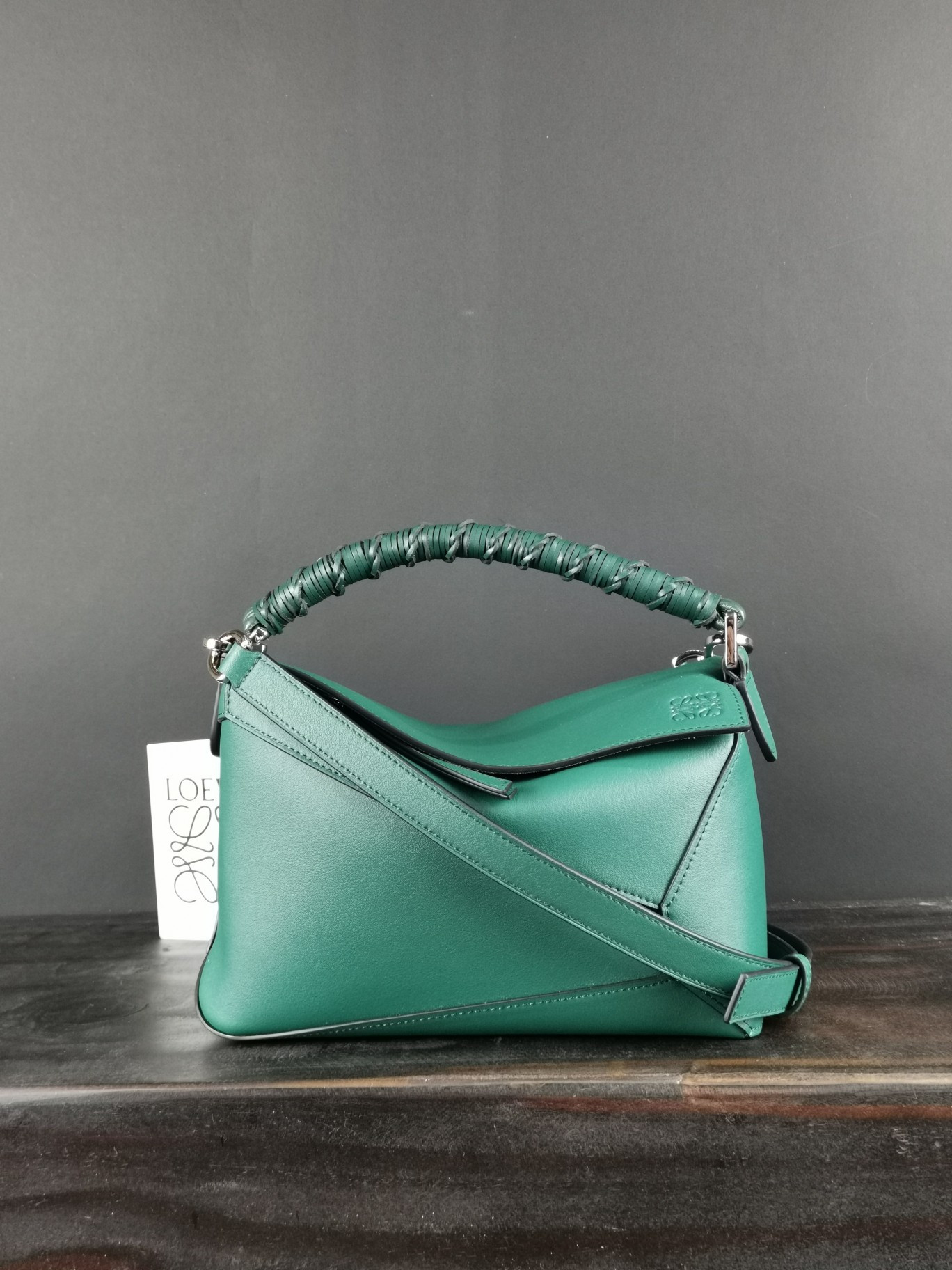 L0ew* small puzzle bag in classic calfskin 24x10.5x16.5cm