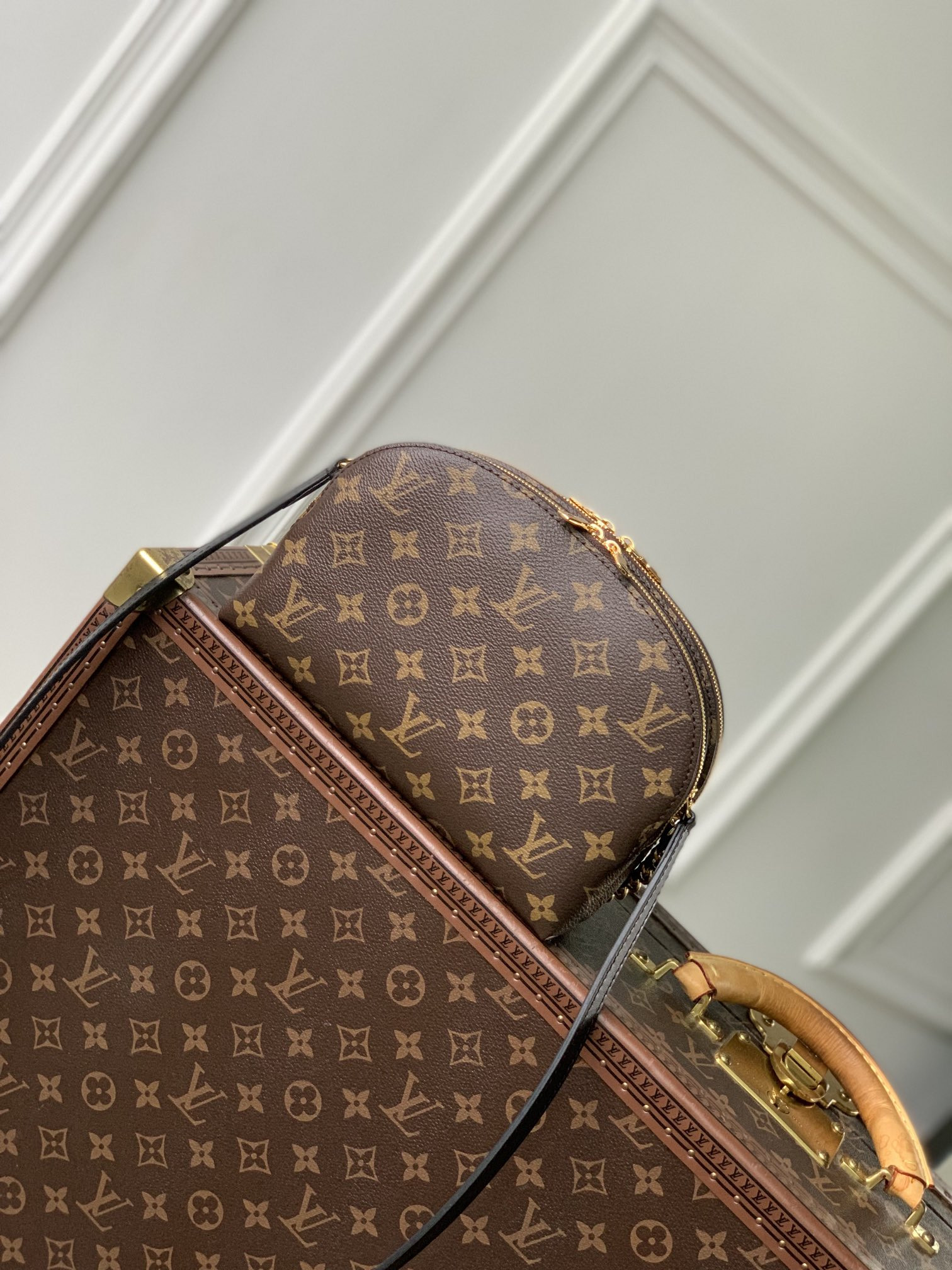 LV Be Alma M12996 23x15x7cm