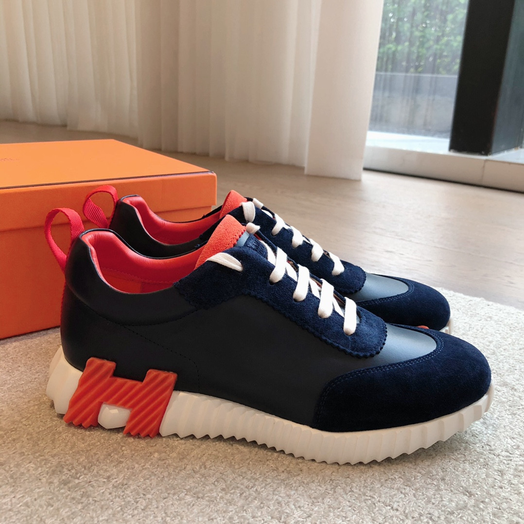 ua H**mes bouncing sneaker