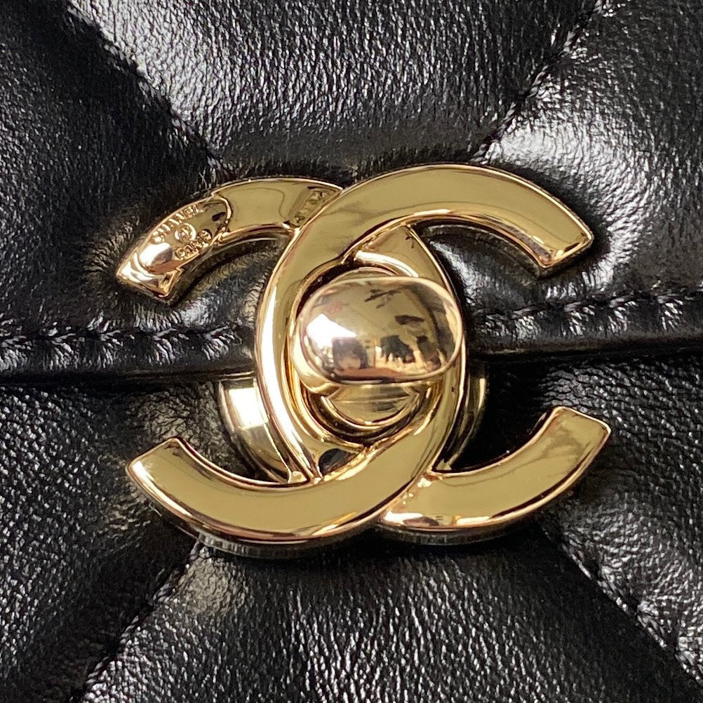 Ch*el 23k wallet on chain handbag 13.5×19×8cm