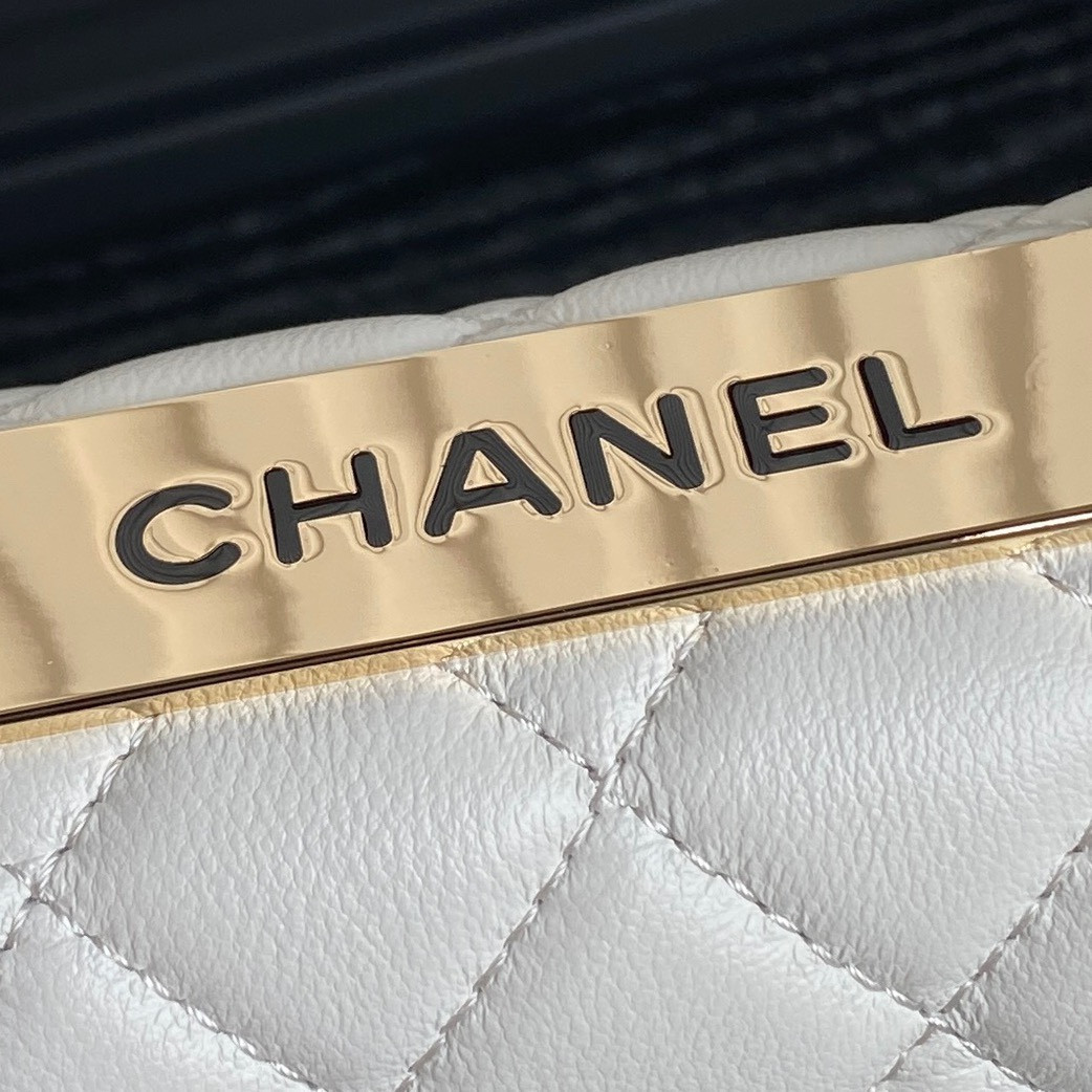 Ch*el 24b trendy cc 18.5cm