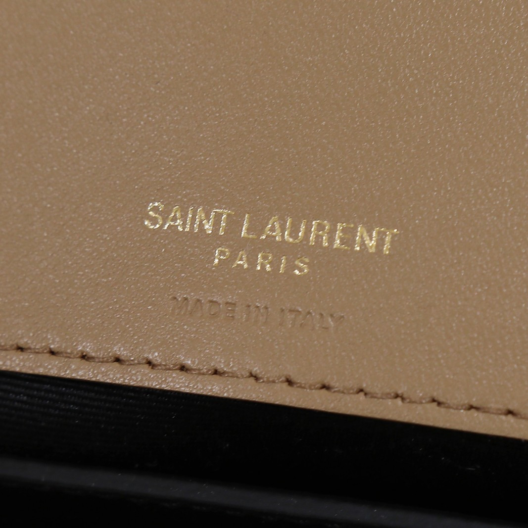 Y*L loulou medium in matelassÉ lambskin 29x17x8cm