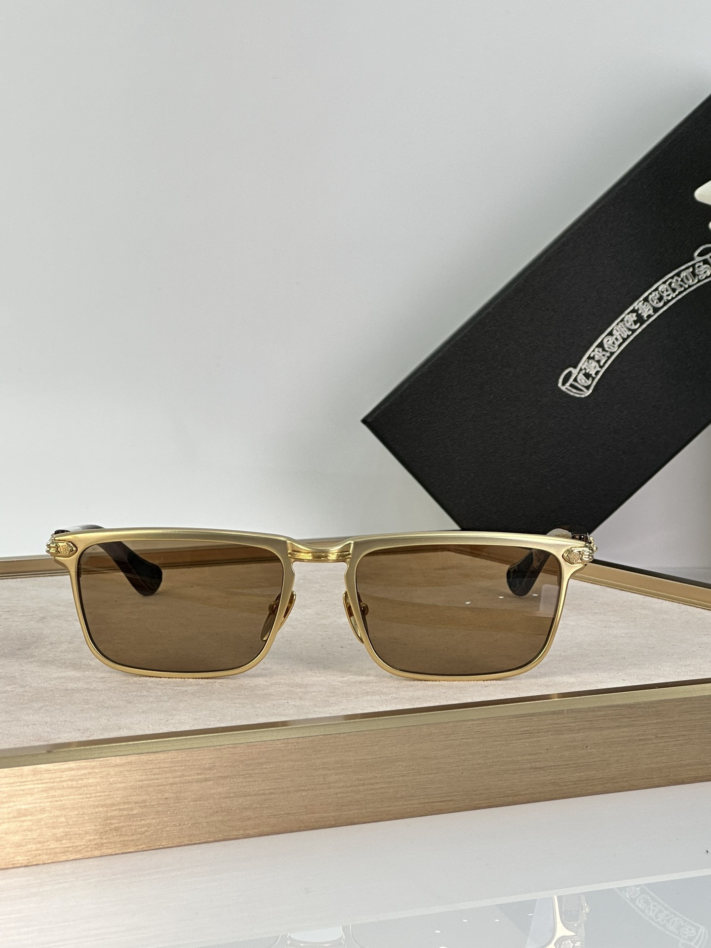 Ch**me He**ts glasses ss24 56-18-146