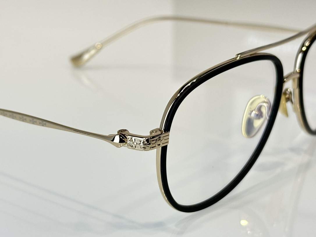 Ch**me He**ts glasses ch8118 56-16-148