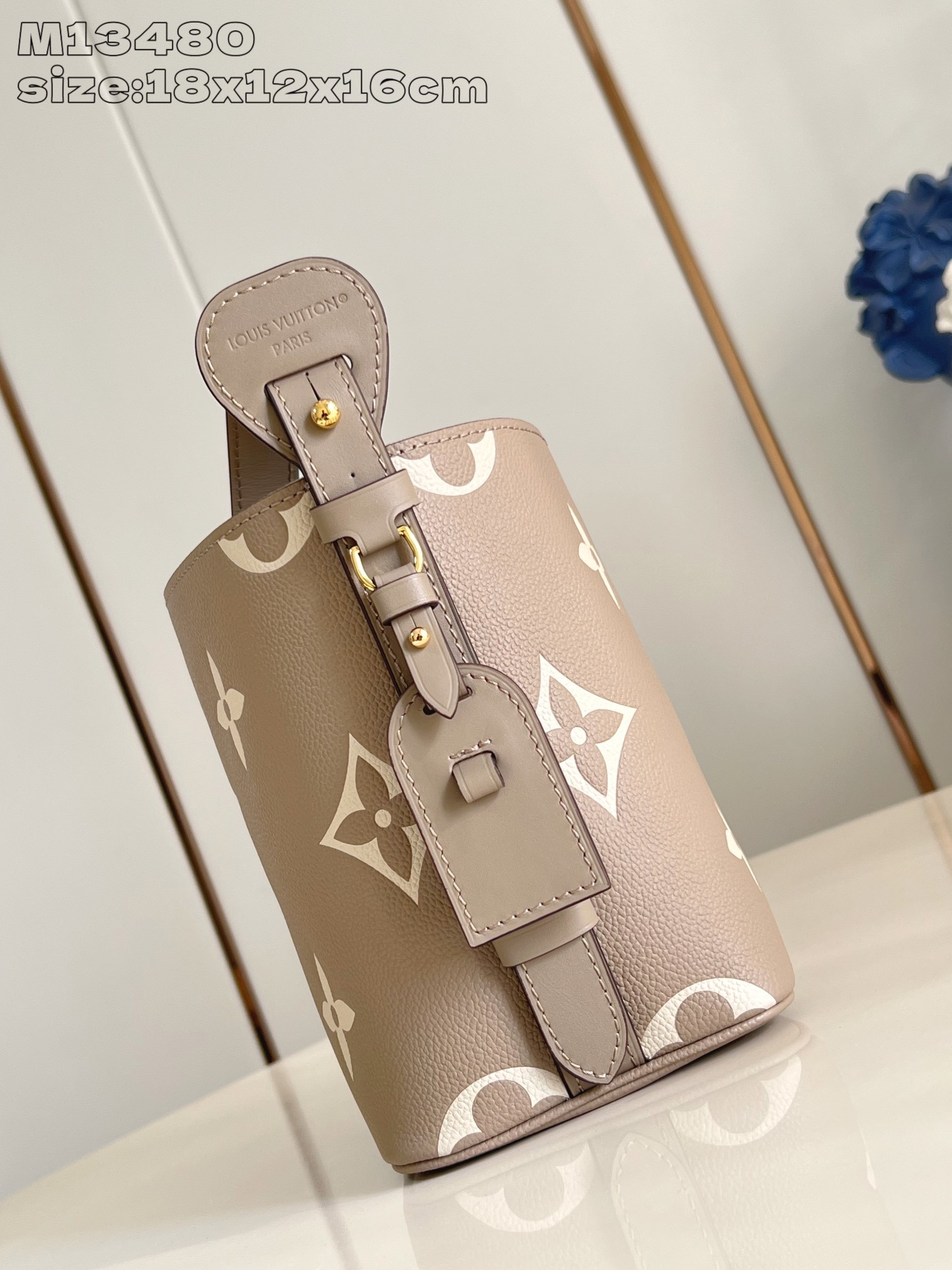 LV All In BB Xph M13045 18 x 12 x 16cm