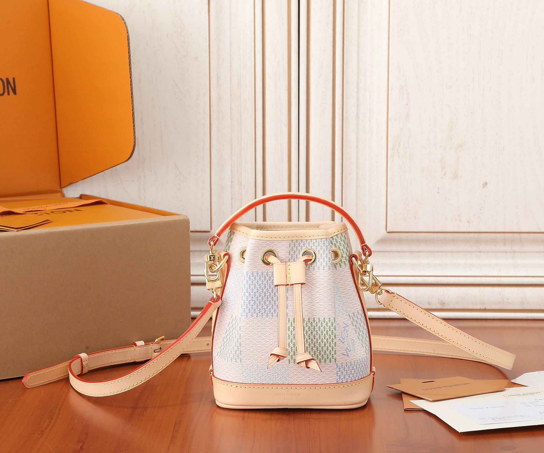 LV Nano Noé N40640 13 x 16 x 10 cm