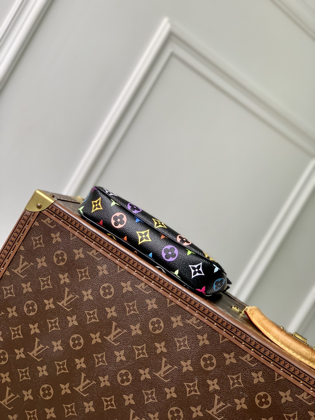 LV x TM Pochette Accessoires M13663 22x13x4cm