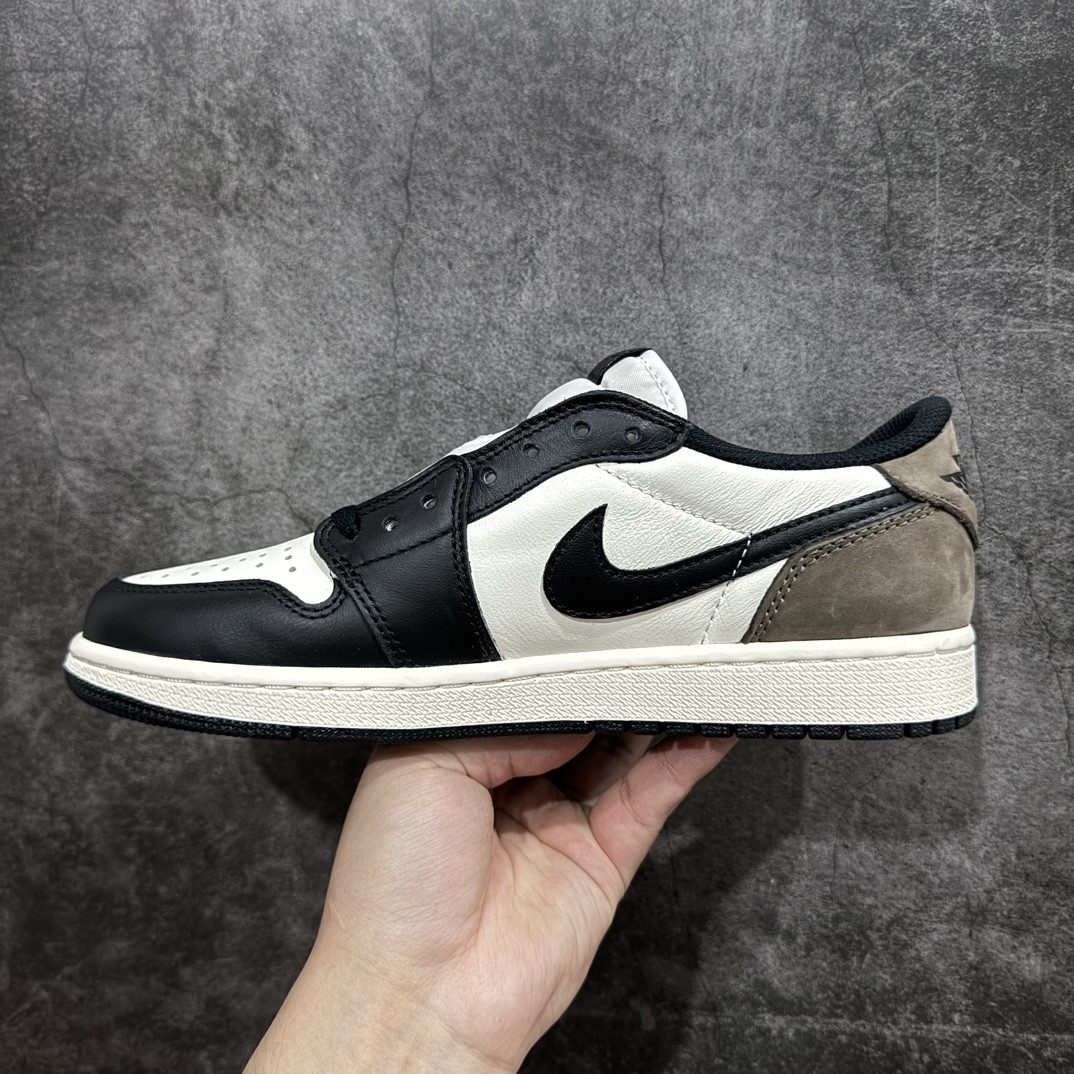 UA Air Jordan 1 Retro Low OG Mocha