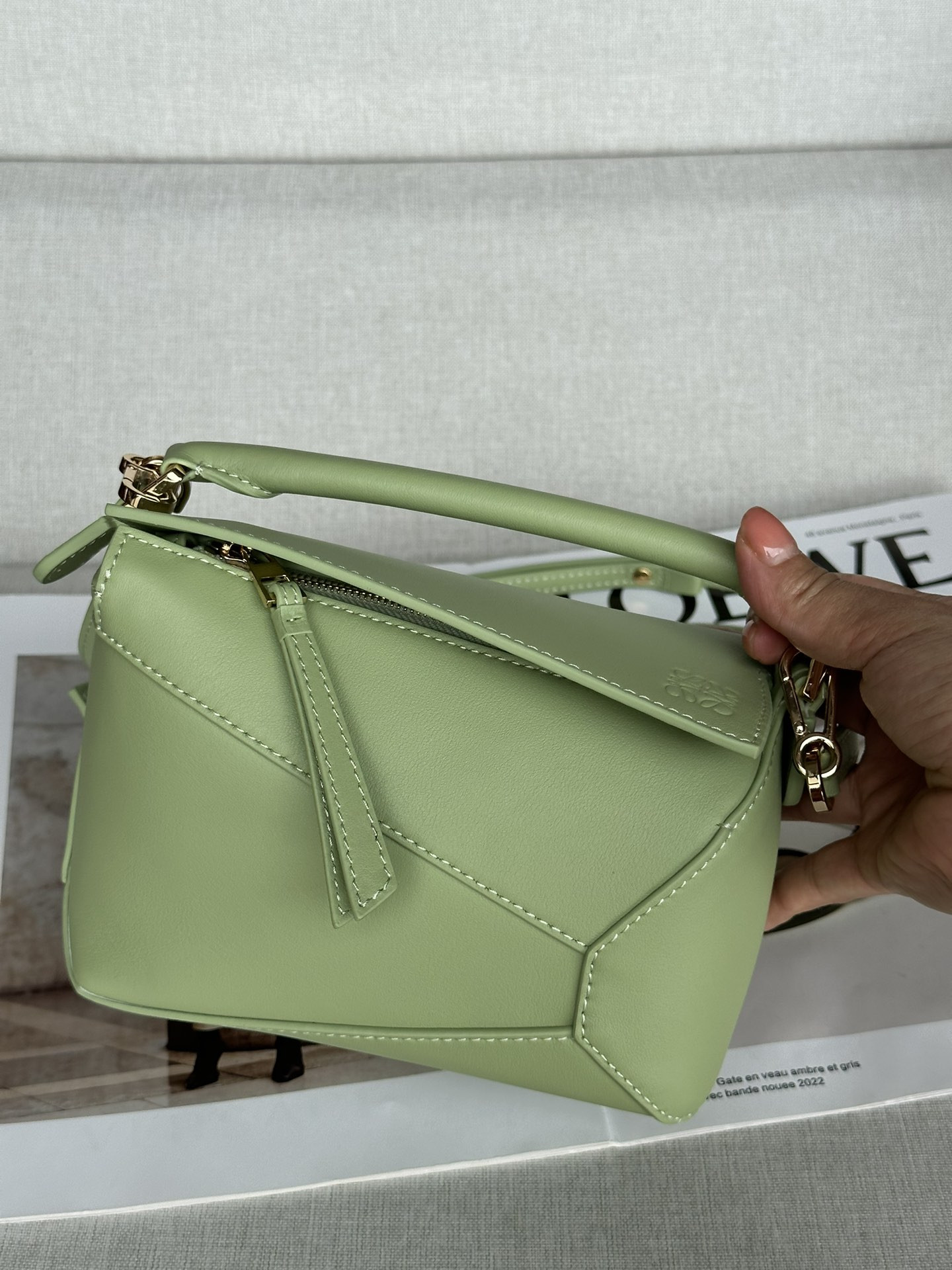 L0ew* mini classic puzzle bag in calfskin 18x12.5x8cm